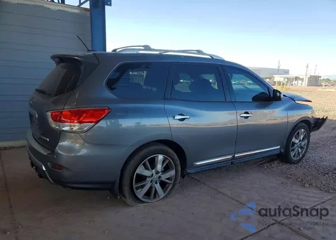 2016 Nissan Pathfinder S z USA, uszkodzony, nr VIN 5N1AR2MN5GC657053